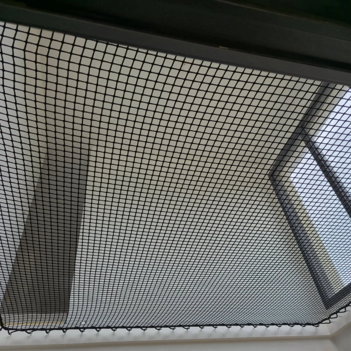 Filet maille de 30x30 noir habitation