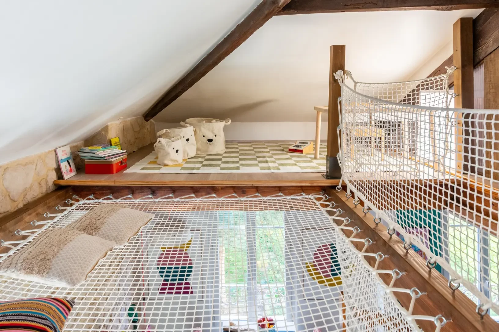 filet mezzanine Feelnets sur mesure avec garde corps escalier